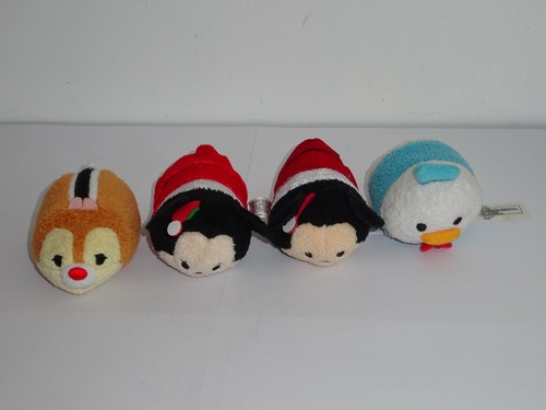 Lot peluches tsum - de, walt