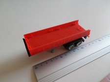 remorque plateau modele  rouge