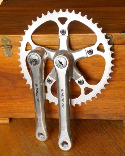 Sugino crankset 170 - 170, vintage