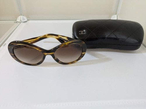Lunettes soleil pour femmes - de,