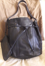 Sac Lancel en cuir vendu avec sa pochette