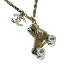 Collier CHANEL marque coco