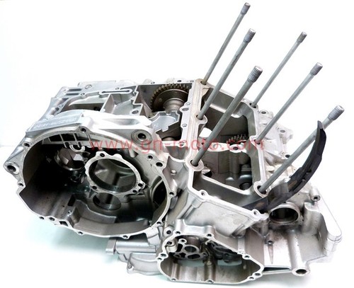 Carter moteur 850 - nu, 4un