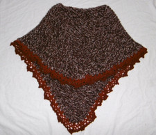 TRES BEAU CHALE BORDEAUX MOUCHETE TRICOTE A LA MAIN NEUF PHILDAR AVEC LAINE