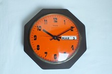 Superbe Ancienne HORLOGE Pendule MURALE avec DATEUR -- HANGARTER -- Orange 70's