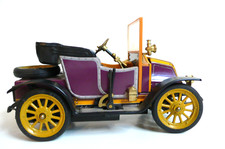 SCHUCO 1229  RENAULT 6 CV