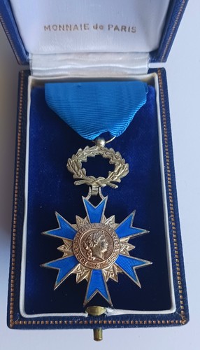 Médaille ordre - médaille, l’ordre