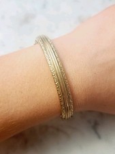 Ancien Bracelet Jonc En Plaque Or Ciselé