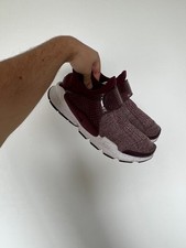 Basket Nike Sock Dart couleur violette taille 42,5 bon état souple running