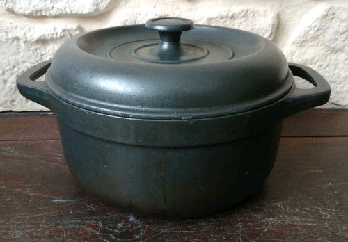 Cocotte fonte noire cm - noire, 22