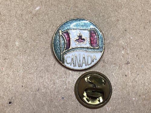 Pins canada signè - canada, pays