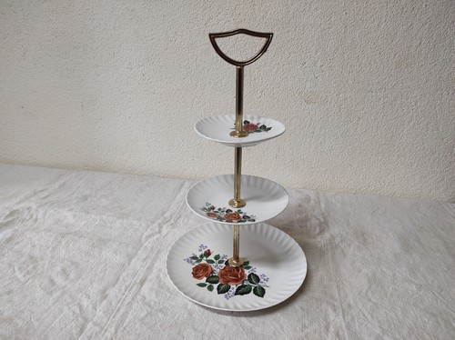 Ancien plat serviteur