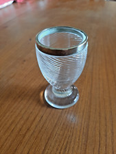 coquetier ancien en verre