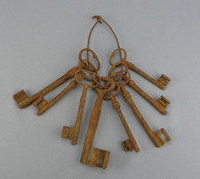 Trousseau de clés anciennes