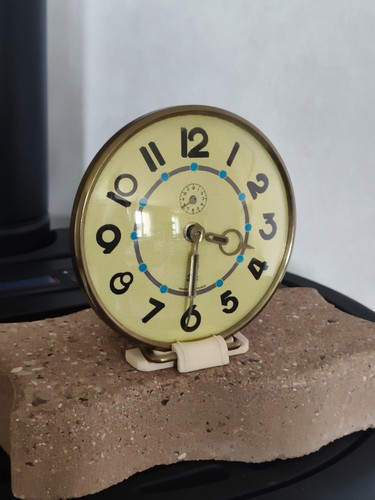 Réveil matin jaz bon état - matin,