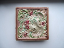 Carreau de fourneau en faience