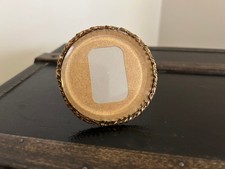 Ancien petit cadre photo rond