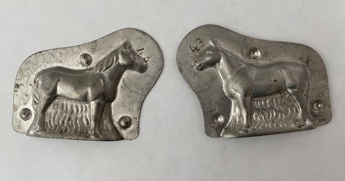 Ancien moule chocolat - À,