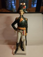Statuette porcelaine - statuette, en
