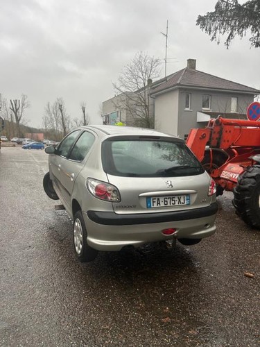 Aile avant droit peugeot 206 - aile,