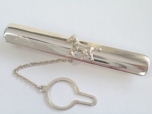 Pince cravate avec cheval - pince-cravate, en