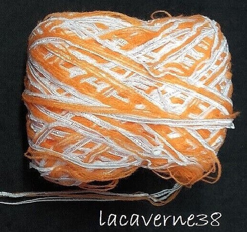 Pelotes laine 150g - pelotes,