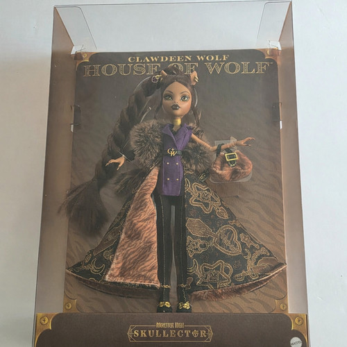 Monster high doll - high, clawdeen