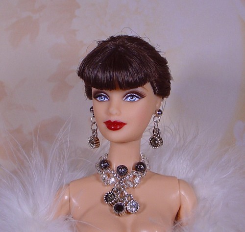 Barbie fashion royalty - fashion,