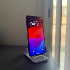 IPhone 11 Pro Max - 86% de batterie - Très bon état