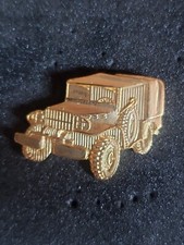 Pin's Militaire doré Usa 4 X