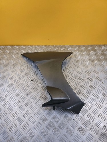 Flanc carénage gauche pour - de,