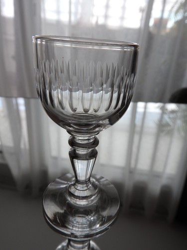 Ancien verre liqueur - ancien, à