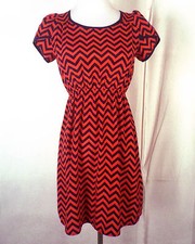 euc Soprano red/blue Chevron Pattern Dress Minidress Elastic Waist sz XS