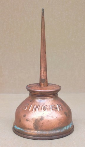 Ancienne grande burette singer - ancienne,