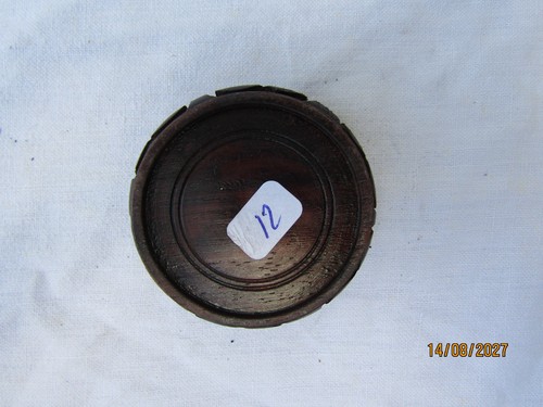 Ancien socle en bois - 12..,
