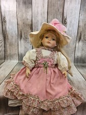 💮 Ancienne Poupée, Poupon