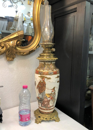Grande lampe pétrole - grande, en