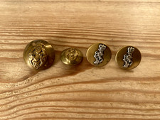 Militaria: 4 boutons