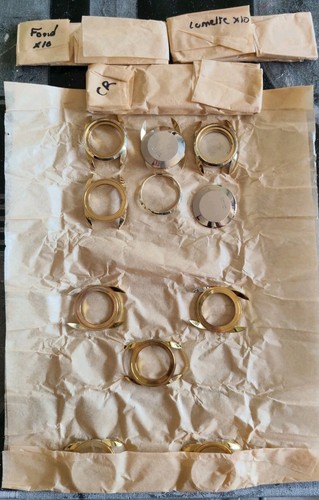 Lot boîtiers montre - 10,