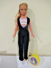 SKIPPER EN SALOPETTE NOIRE +