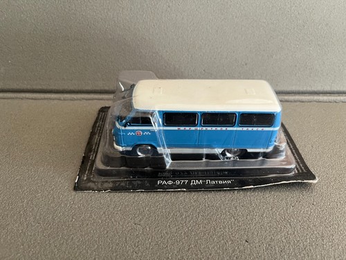 Voiture miniature camion raf - voiture,