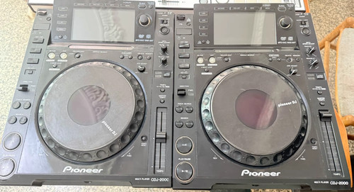 Pair pioneer cdj 2000 - pair, of