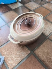 Cocotte ovale, en fonte, MarqumaFONTIGNAC N°:31,Marron/beige