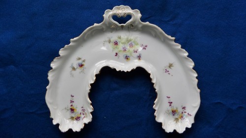 Ancien plat porcelaine