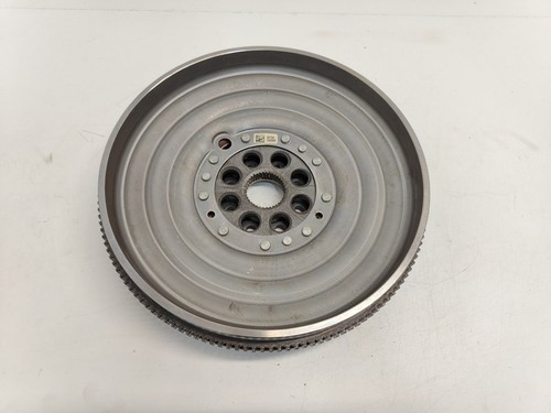 Volant moteur mercedes benz - moteur, mercedes-benz