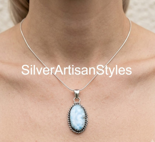 Collier chaîne fait main - , en