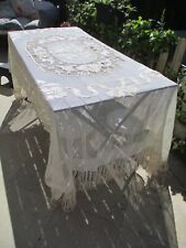 grand tapis de table au filet