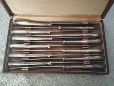 12 COUTEAUX  De Table METAL ARGENTE ET Lame INOX  Modèle Perles