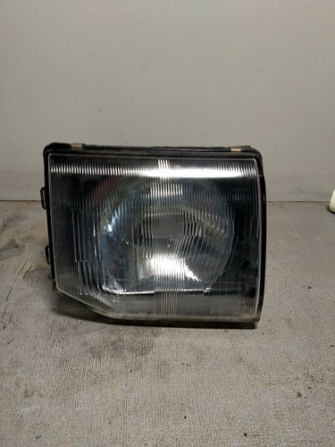 Phare droit mitsubishi - mitsubishi, pajero