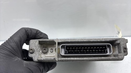 Calculateur moteur renault - calculateur,